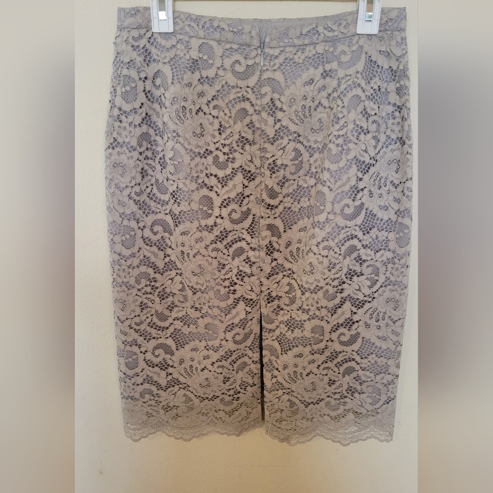 J. CREW LACE SKIRT - Picture 2 of 4